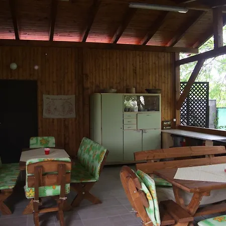 Guest house Sari Vendeghaz Lipot
